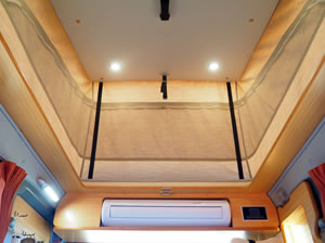 軽量ポップアップルーフ