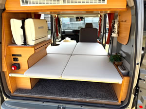 シンプルで使いやすい室内空間